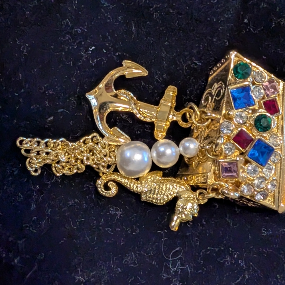 Edgar Berebi Limited Edition Brooch
